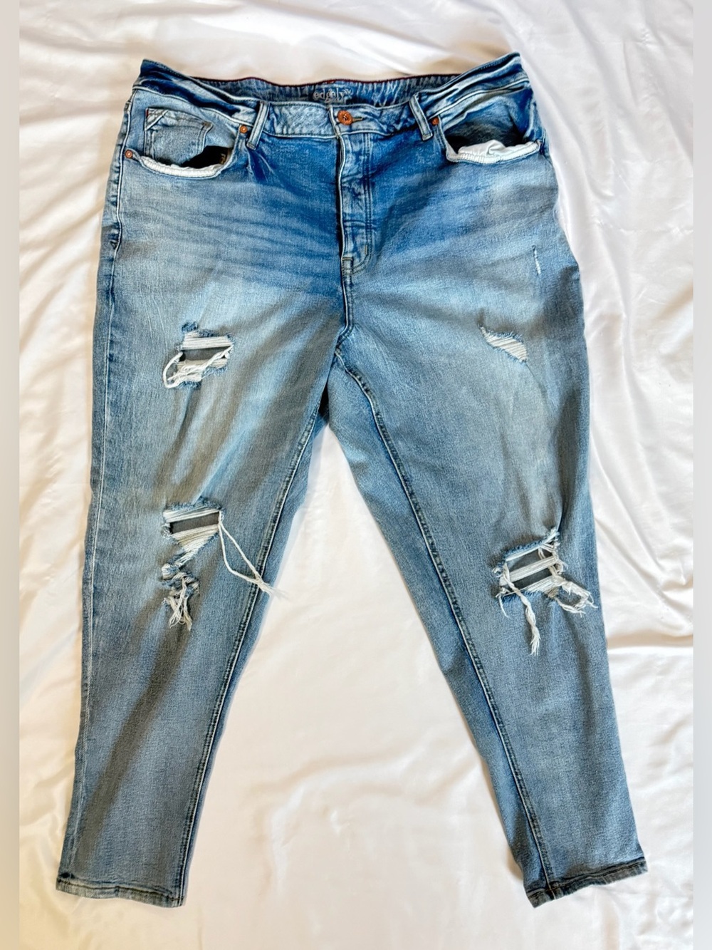 High-Rise Distressed Light Blue Women's Jeans